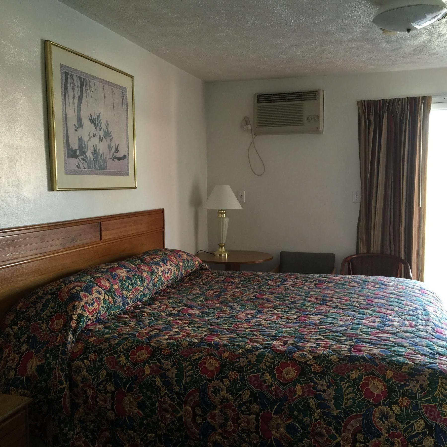Valley Motel Pittsburgh Harmarville Exterior foto